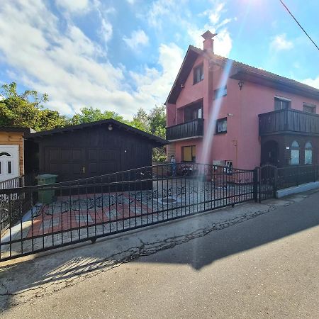 Apartamento In Pavlovic Banja Koviljača Exterior foto