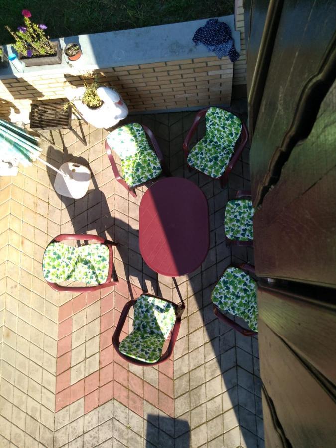 Apartamento In Pavlovic Banja Koviljača Exterior foto
